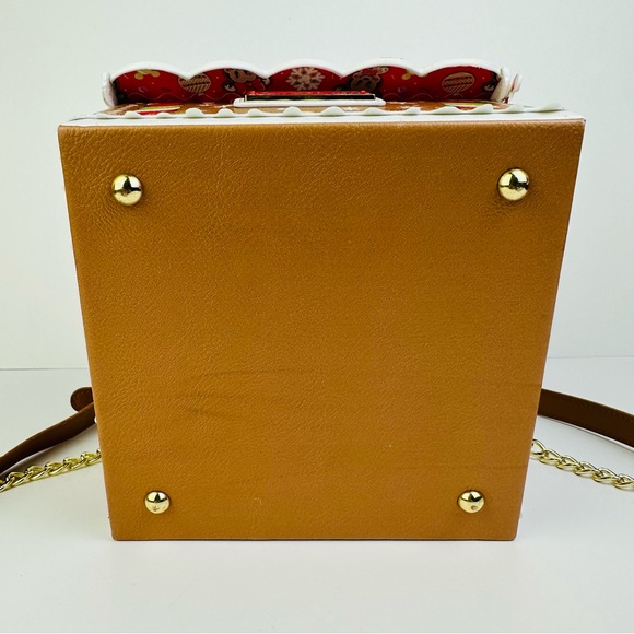 Loungefly Stitch Shoppe Disney Minnie Mouse Gingerbread House Crossbody Bag - Picture 5 of 11